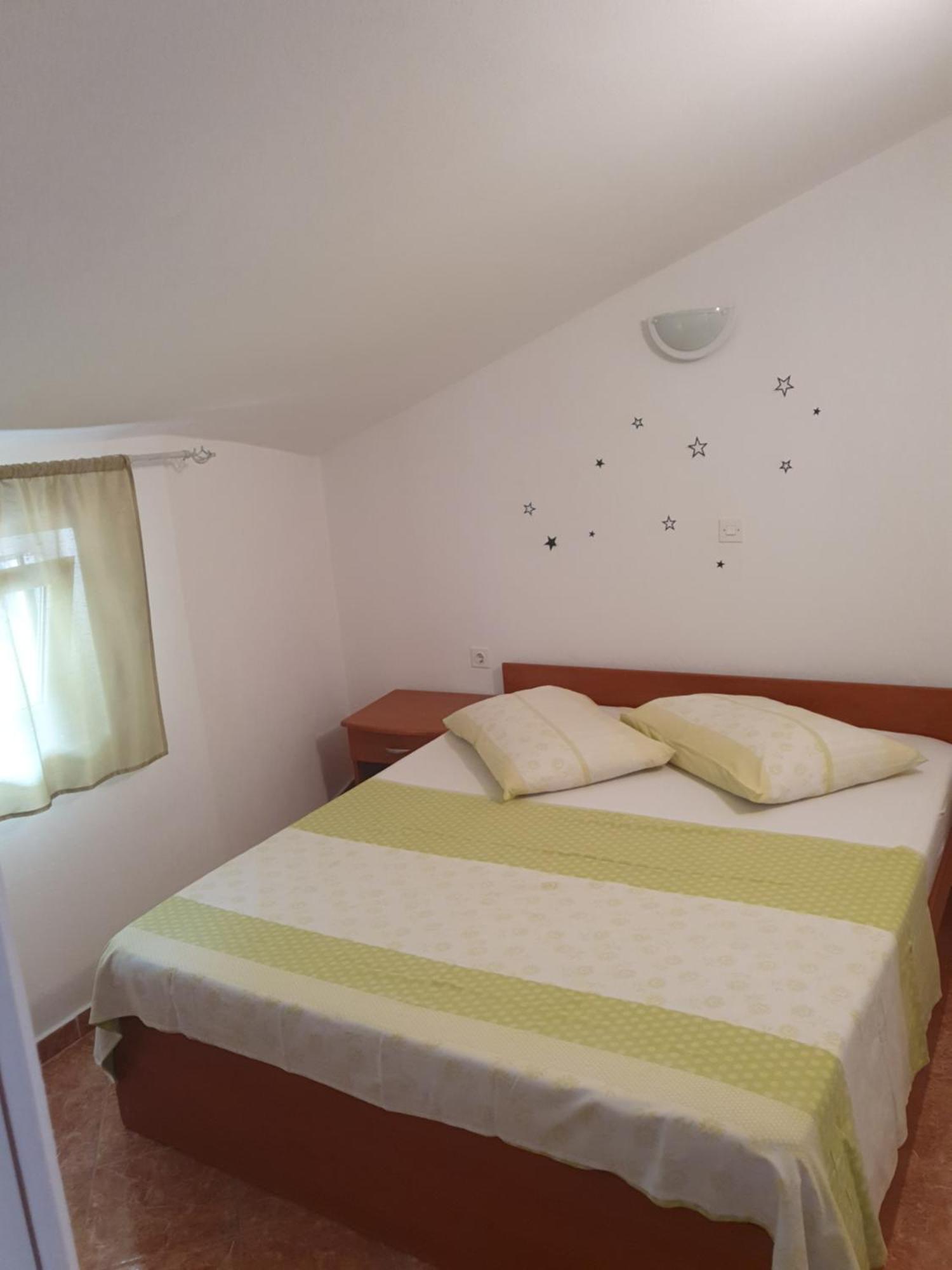 Apartment Jelena Rab Town Kamer foto