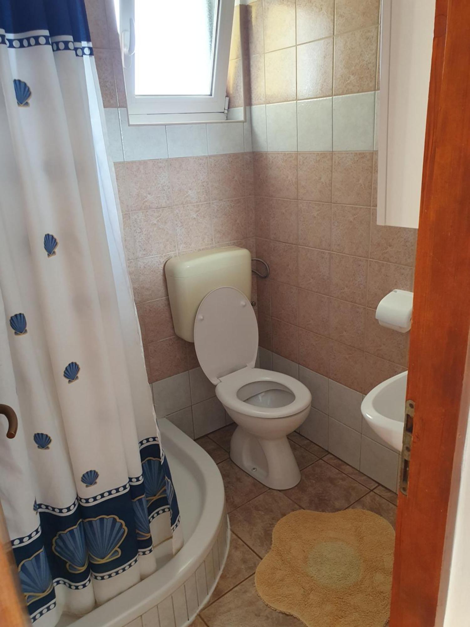 Apartment Jelena Rab Town Buitenkant foto