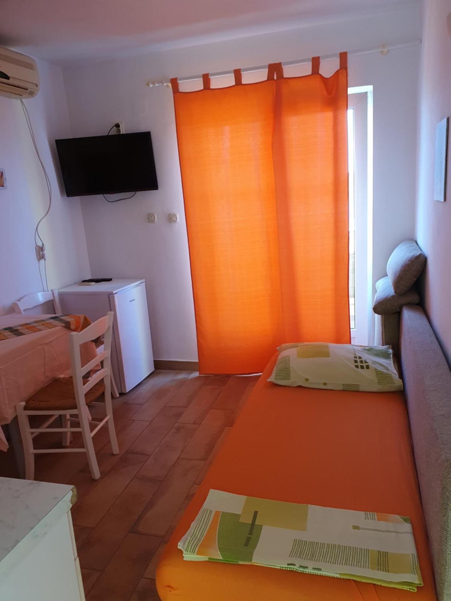 Apartment Jelena Rab Town Buitenkant foto