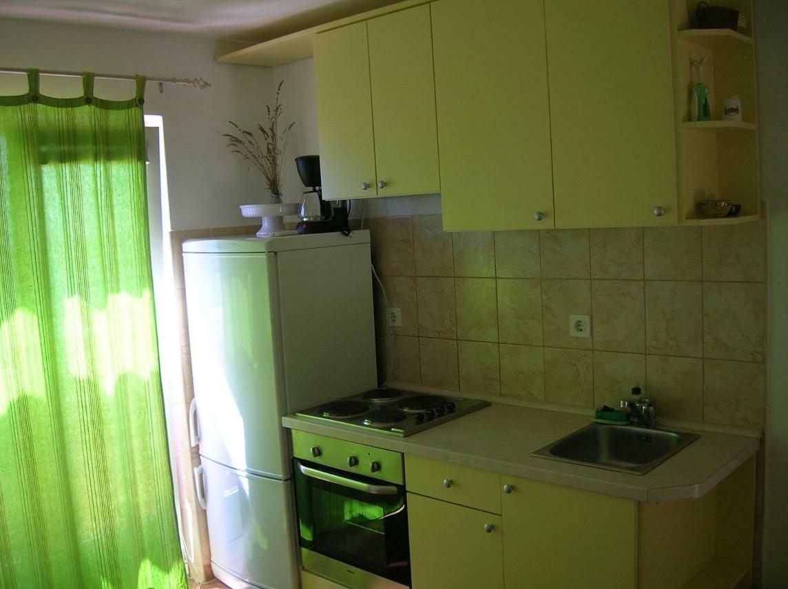 Apartment Jelena Rab Town Buitenkant foto